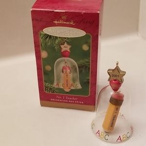 Hallmark Keepsake Ornament "No. 1 Teacher"